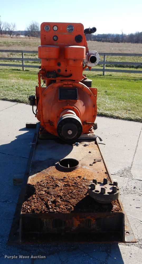 image for item DI8435 Waukesha 145GK  engine