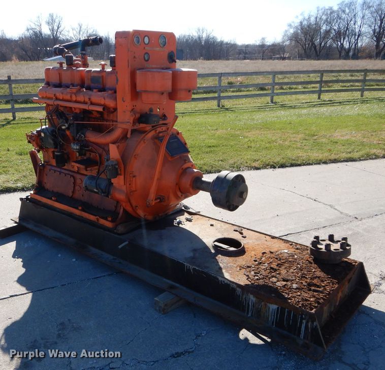 image for item DI8435 Waukesha 145GK  engine