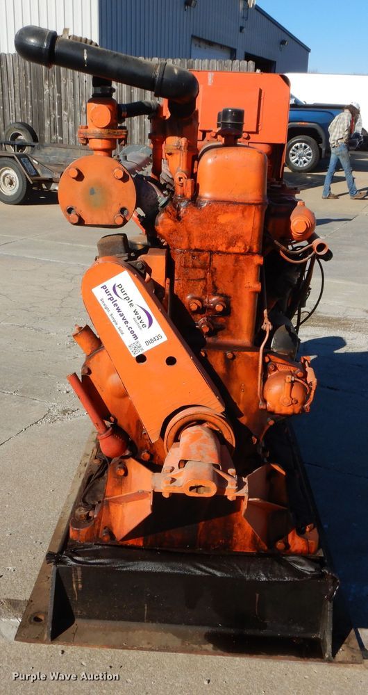 image for item DI8435 Waukesha 145GK  engine