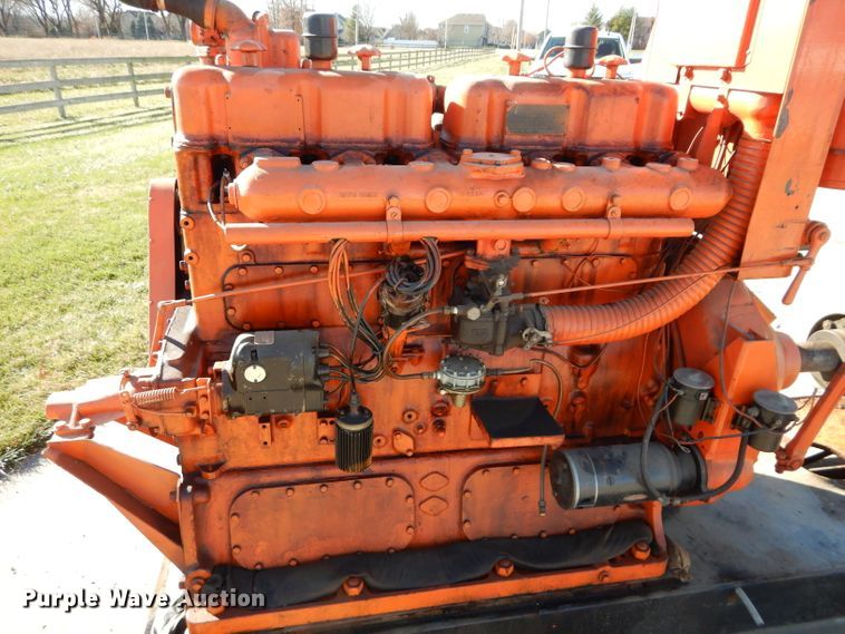 image for item DI8435 Waukesha 145GK  engine