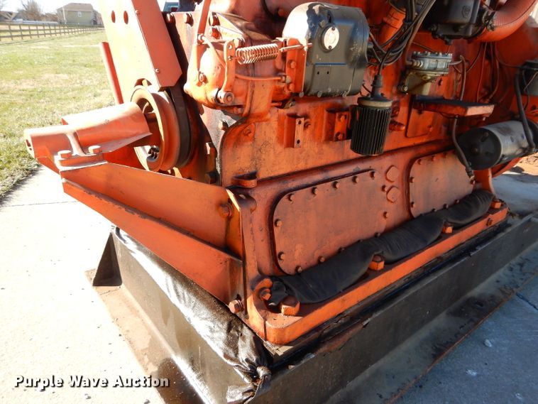 image for item DI8435 Waukesha 145GK  engine