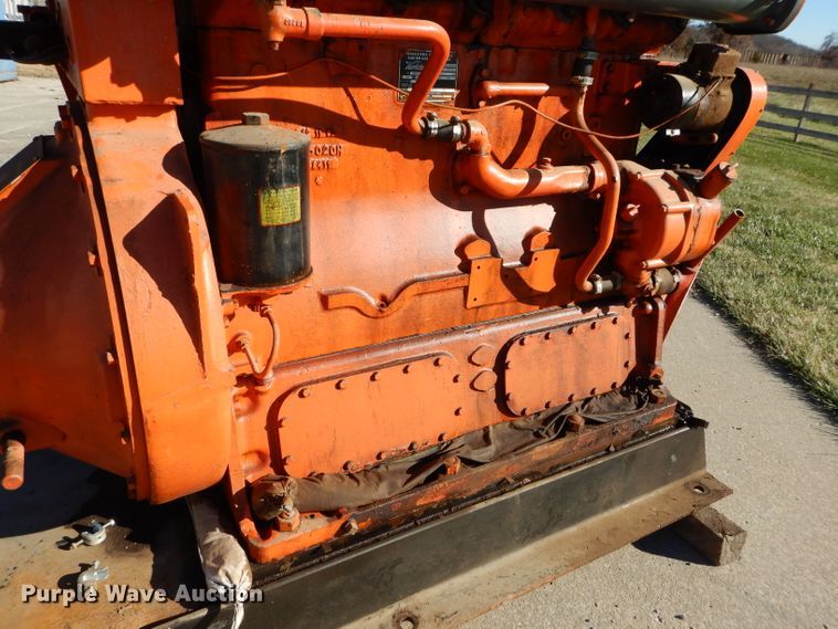 image for item DI8435 Waukesha 145GK  engine