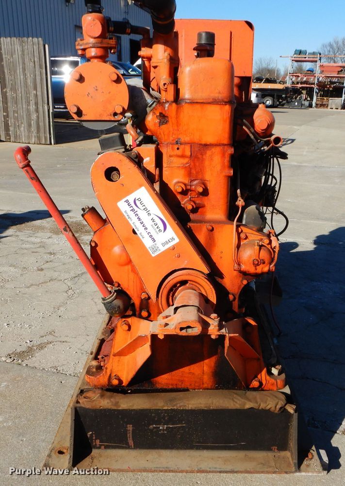 image for item DI8436 Waukesha 145GK  engine