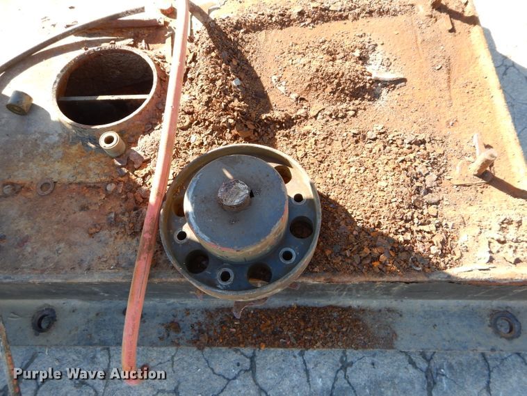 image for item DI8436 Waukesha 145GK  engine