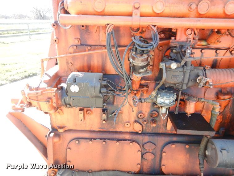 image for item DI8436 Waukesha 145GK  engine