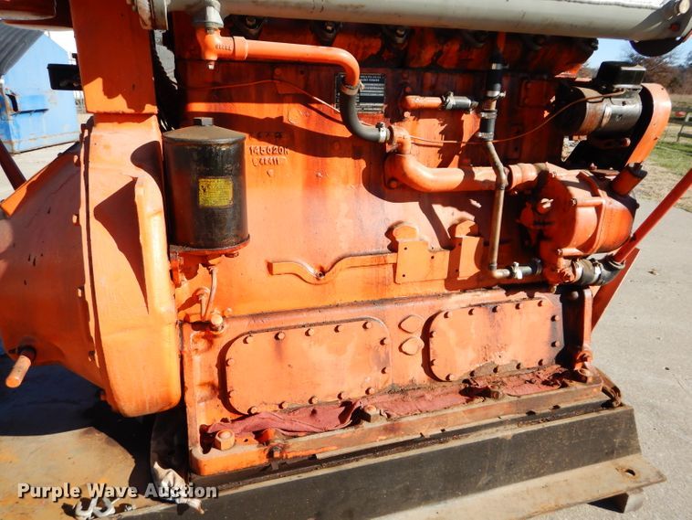 image for item DI8436 Waukesha 145GK  engine