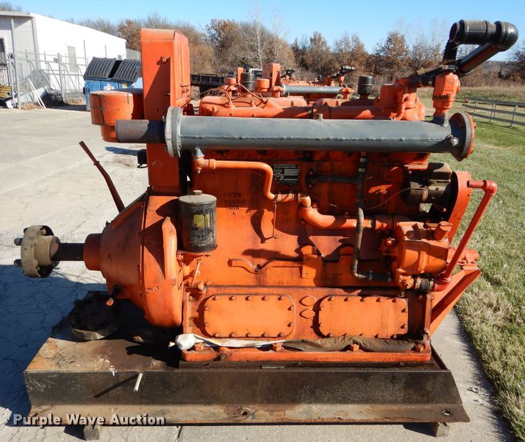 image for item DI8437 Waukesha 145GK  engine
