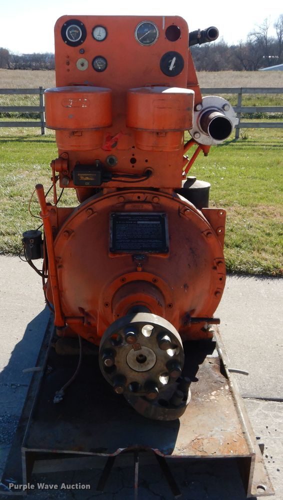 image for item DI8437 Waukesha 145GK  engine