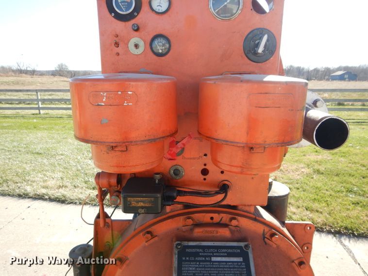 image for item DI8437 Waukesha 145GK  engine