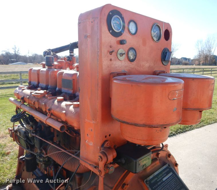 image for item DI8437 Waukesha 145GK  engine