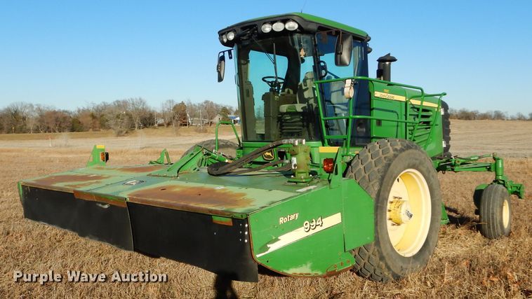 image for item DI8440 2011 John Deere R450  windrower