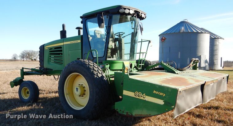 image for item DI8440 2011 John Deere R450  windrower