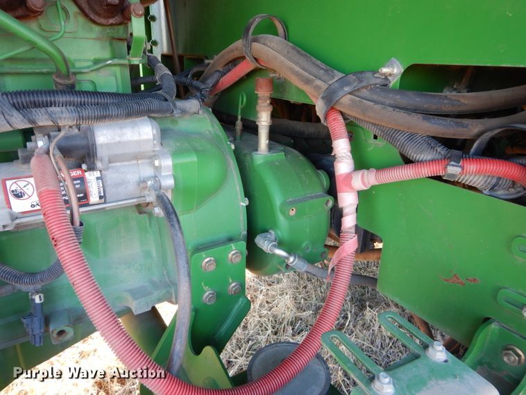 image for item DI8440 2011 John Deere R450  windrower