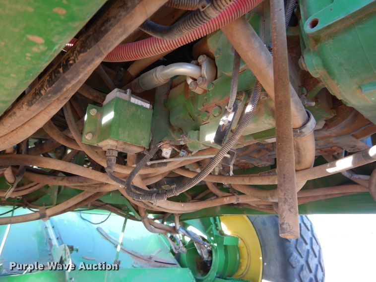 image for item DI8440 2011 John Deere R450  windrower