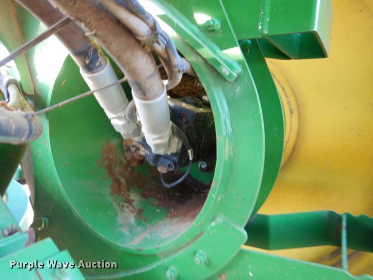 image for item DI8440 2011 John Deere R450  windrower