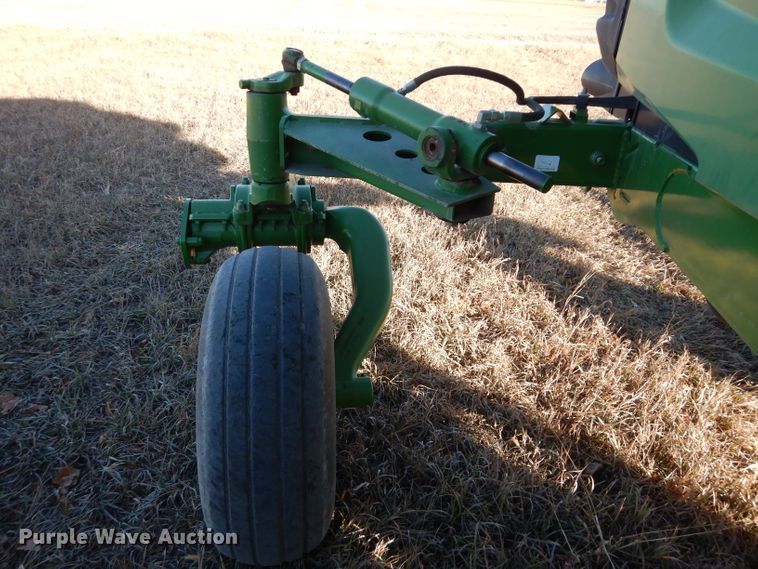 image for item DI8440 2011 John Deere R450  windrower