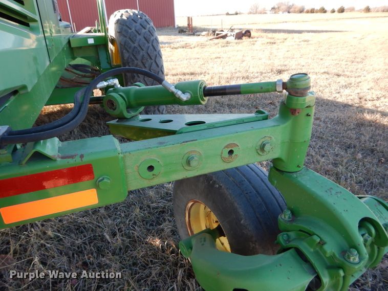 image for item DI8440 2011 John Deere R450  windrower