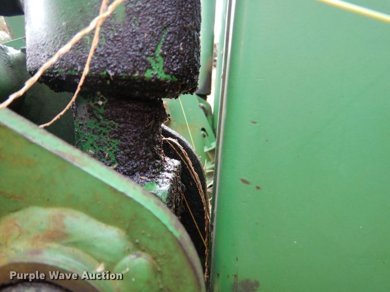 image for item DJ0282 1994 John Deere 6300  tractor