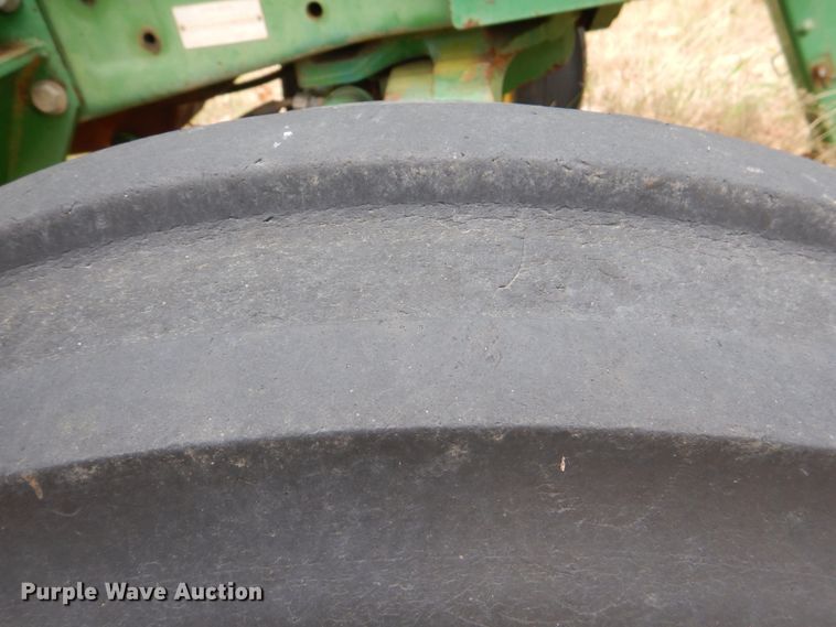 image for item DJ0282 1994 John Deere 6300  tractor