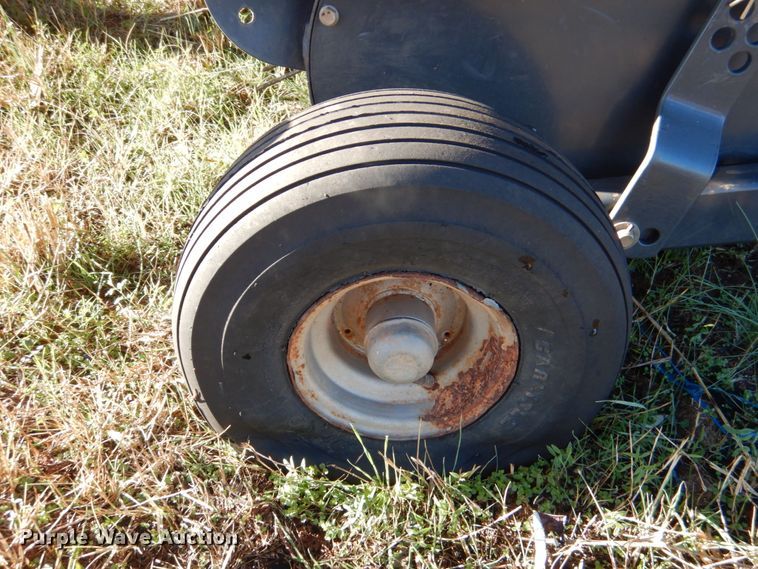 image for item DJ0345 Vicon RV1601  round baler