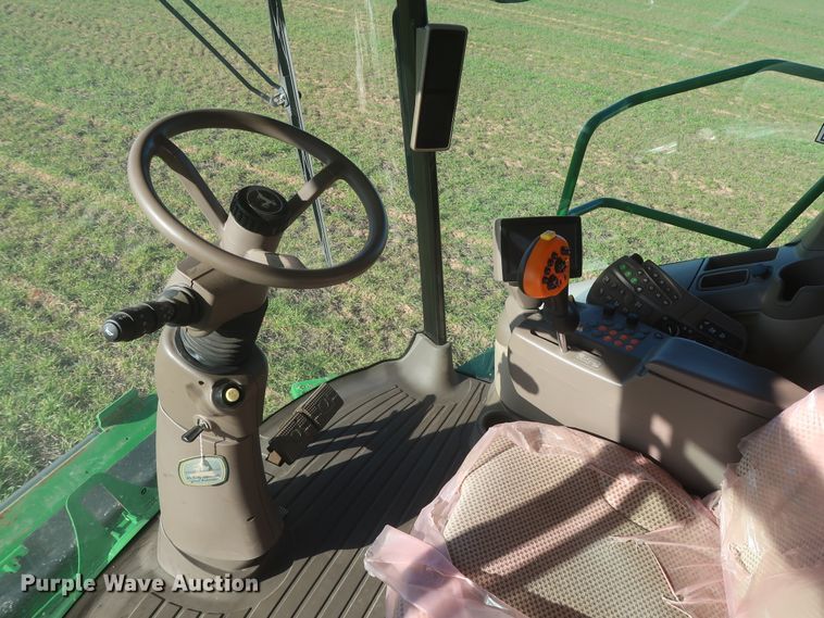 image for item DJ1821 2016 John Deere S670 STS  combine