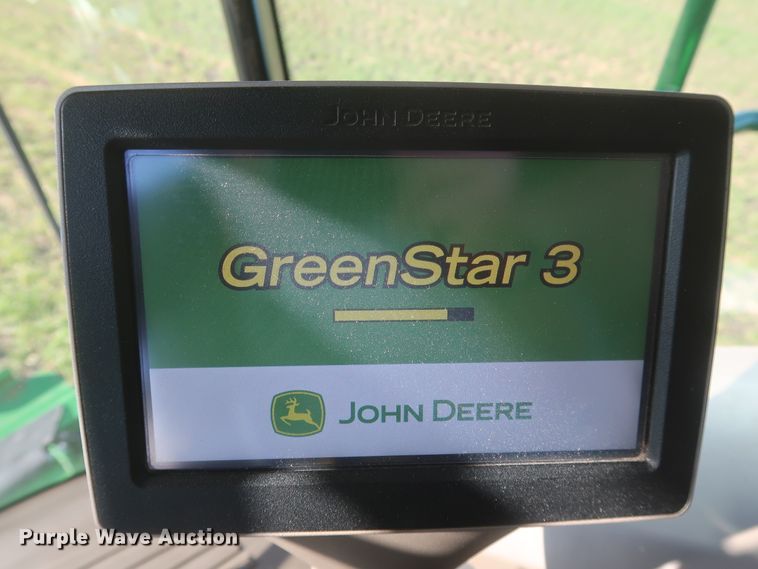 image for item DJ1821 2016 John Deere S670 STS  combine