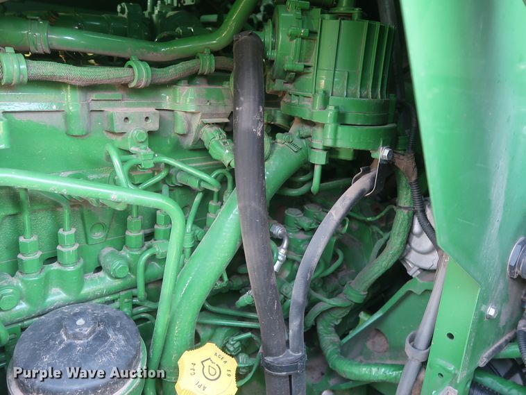 image for item DJ1821 2016 John Deere S670 STS  combine