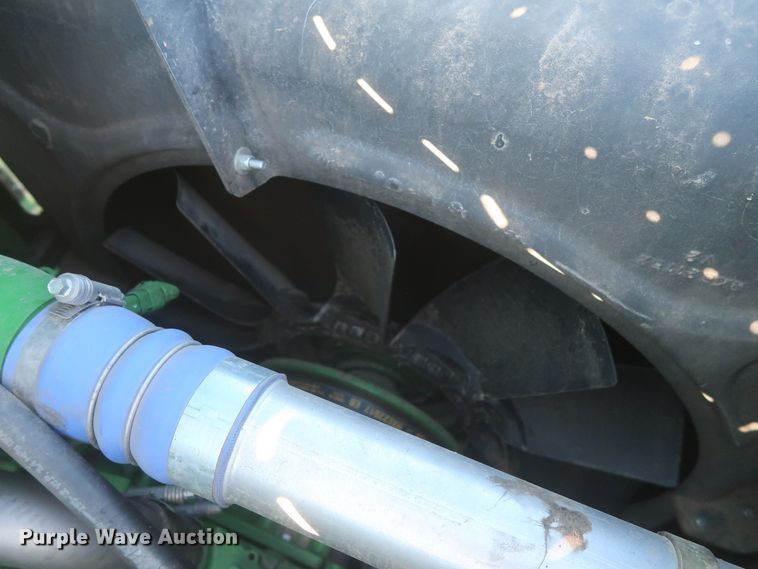 image for item DJ1821 2016 John Deere S670 STS  combine