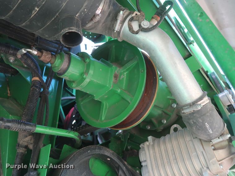 image for item DJ1821 2016 John Deere S670 STS  combine