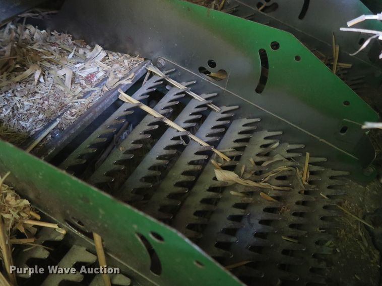 image for item DJ1821 2016 John Deere S670 STS  combine