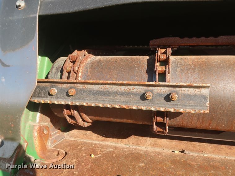 image for item DJ1821 2016 John Deere S670 STS  combine