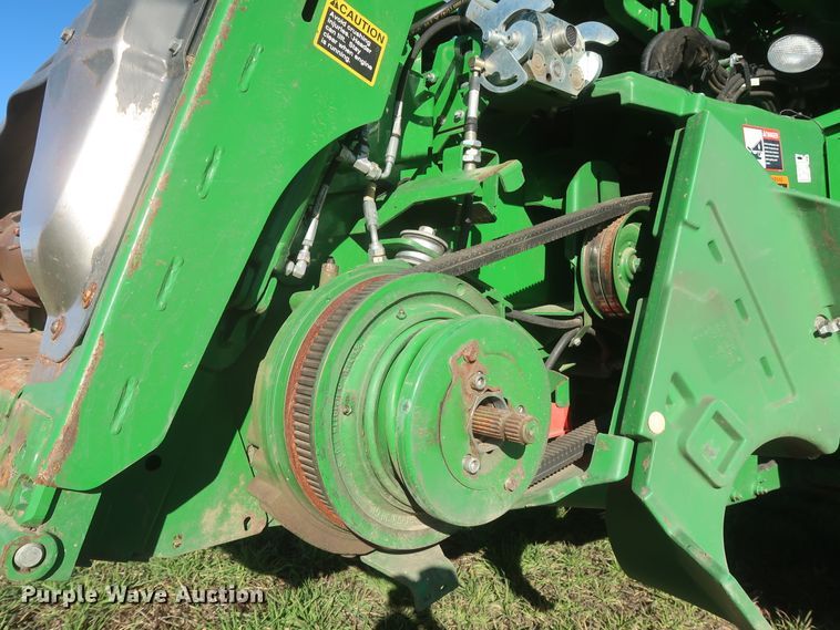 image for item DJ1821 2016 John Deere S670 STS  combine