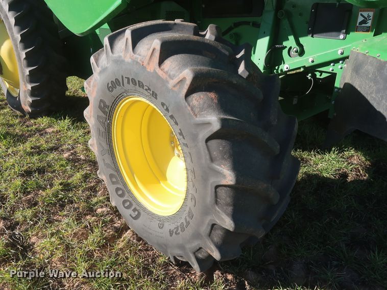 image for item DJ1821 2016 John Deere S670 STS  combine