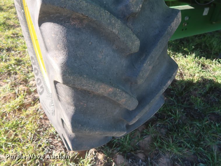 image for item DJ1821 2016 John Deere S670 STS  combine