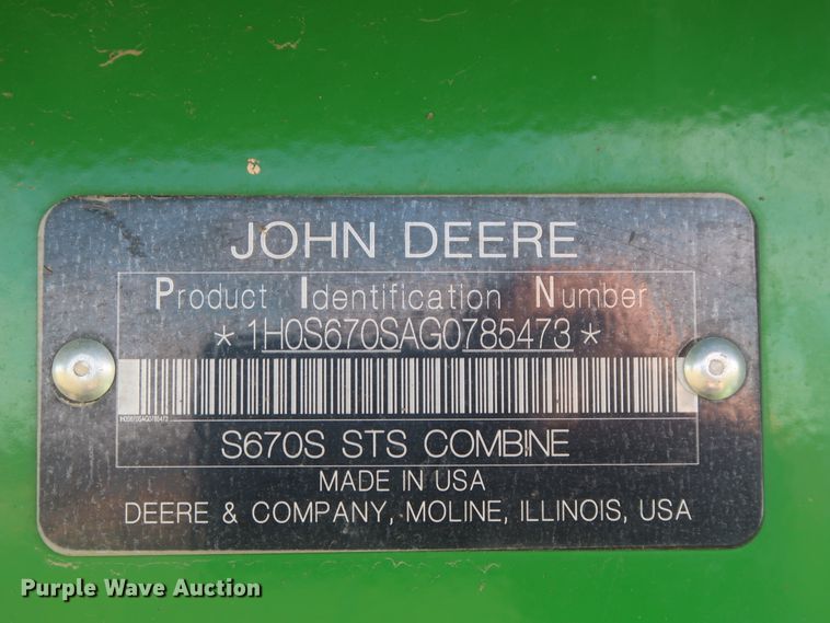 image for item DJ1821 2016 John Deere S670 STS  combine