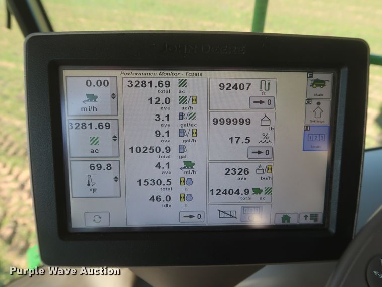 image for item DJ1822 2016 John Deere S670 STS  combine
