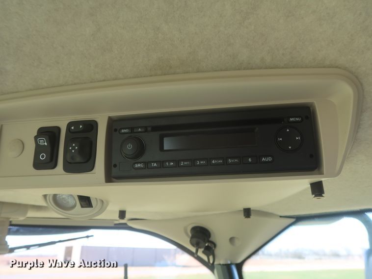 image for item DJ1822 2016 John Deere S670 STS  combine