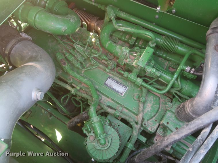 image for item DJ1822 2016 John Deere S670 STS  combine