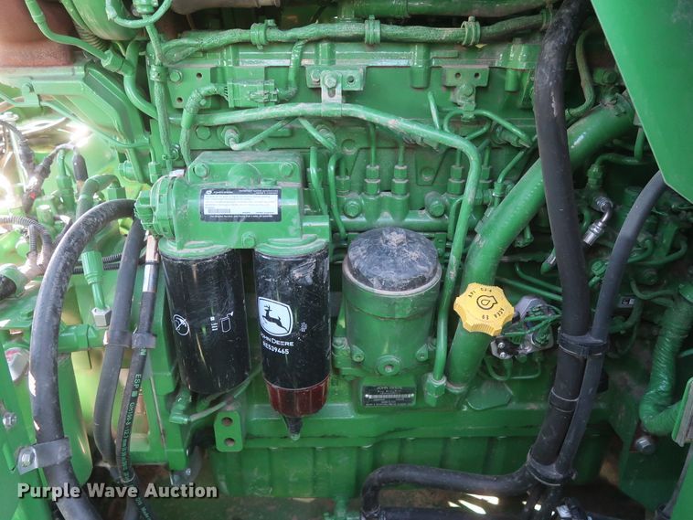 image for item DJ1822 2016 John Deere S670 STS  combine