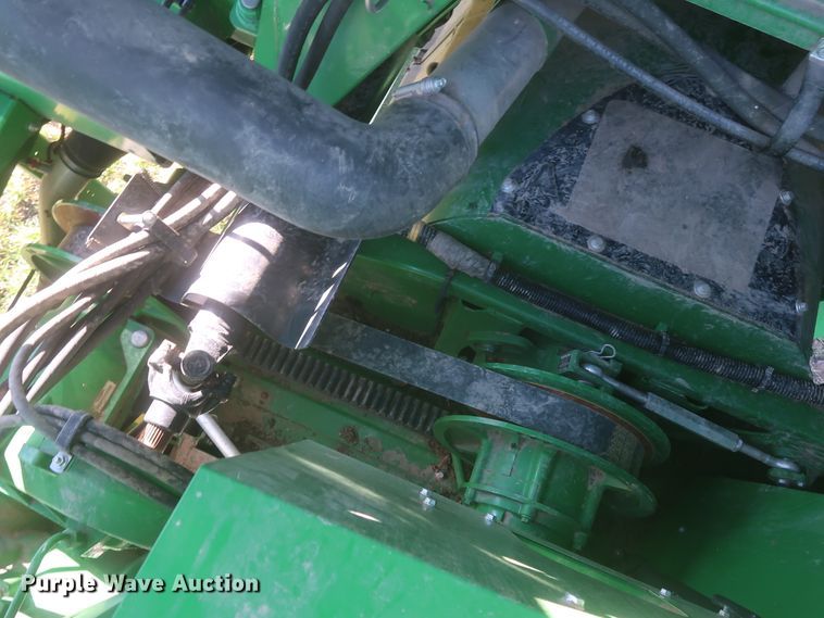 image for item DJ1822 2016 John Deere S670 STS  combine