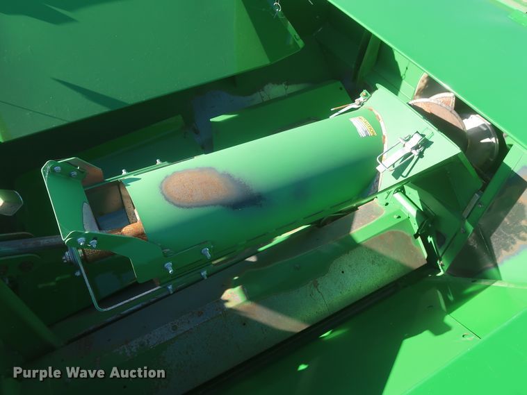 image for item DJ1822 2016 John Deere S670 STS  combine