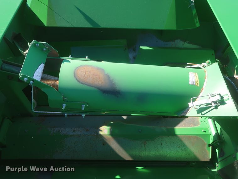 image for item DJ1822 2016 John Deere S670 STS  combine