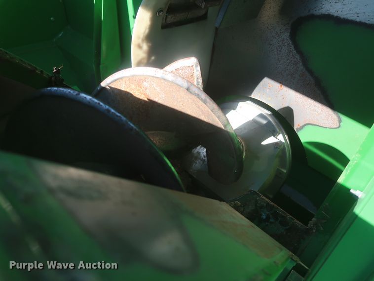 image for item DJ1822 2016 John Deere S670 STS  combine