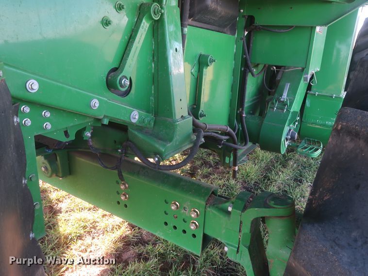 image for item DJ1822 2016 John Deere S670 STS  combine