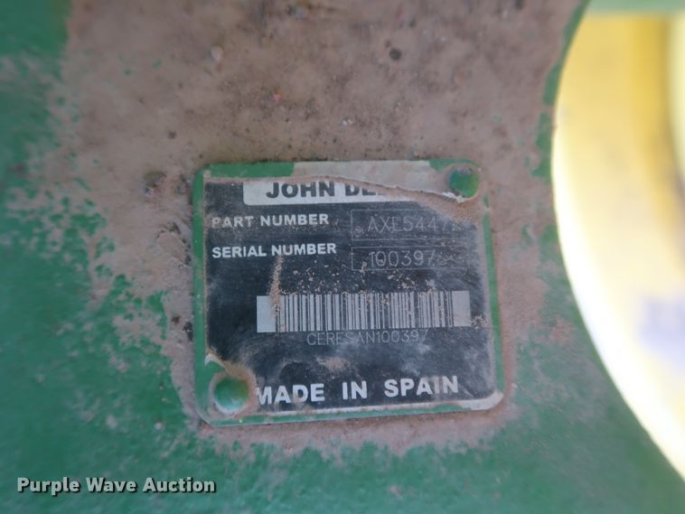 image for item DJ1822 2016 John Deere S670 STS  combine