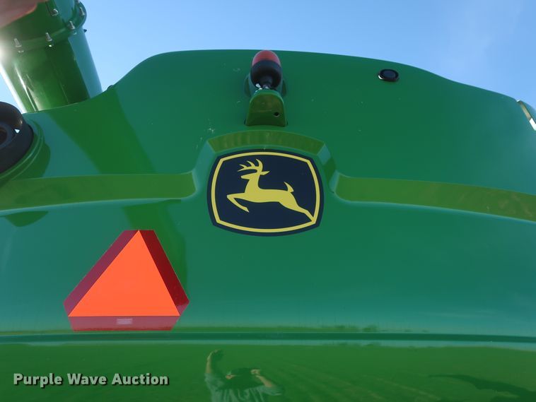 image for item DJ1822 2016 John Deere S670 STS  combine