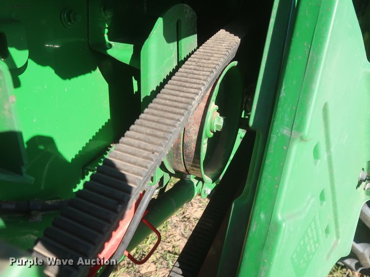 image for item DJ1822 2016 John Deere S670 STS  combine