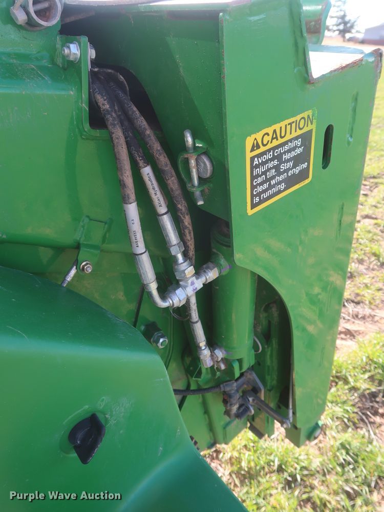 image for item DJ1822 2016 John Deere S670 STS  combine