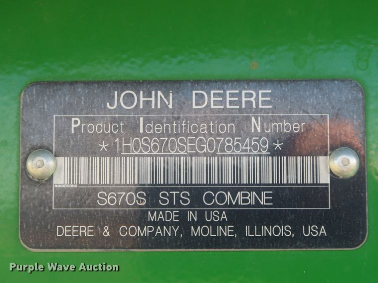 image for item DJ1822 2016 John Deere S670 STS  combine