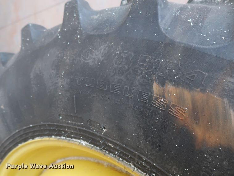 image for item DJ1822 2016 John Deere S670 STS  combine